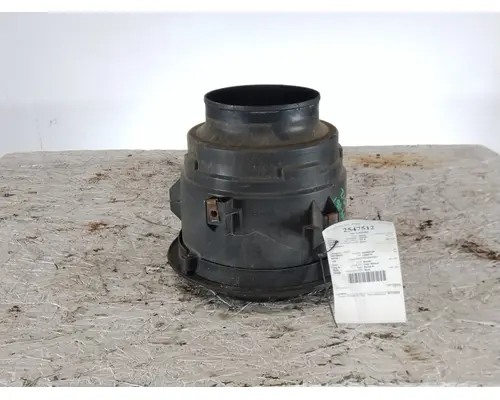 FREIGHTLINER M2 106 AIR CLEANER