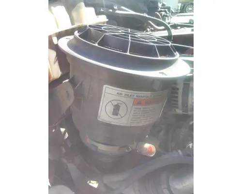 FREIGHTLINER M2 106 AIR CLEANER