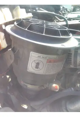 FREIGHTLINER M2 106 AIR CLEANER