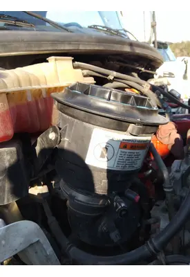 FREIGHTLINER M2 106 AIR CLEANER