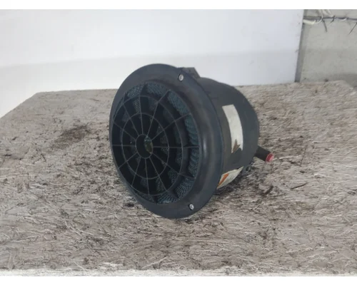 FREIGHTLINER M2 106 AIR CLEANER