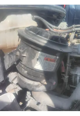 FREIGHTLINER M2 106 AIR CLEANER