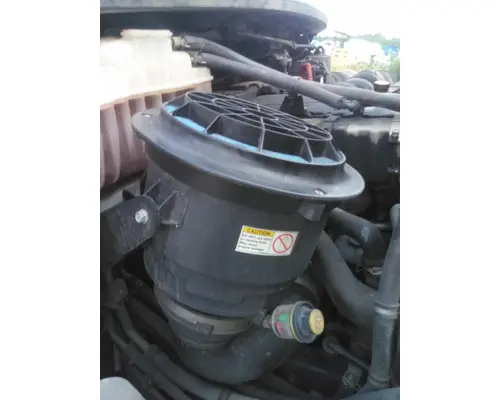 FREIGHTLINER M2 106 AIR CLEANER