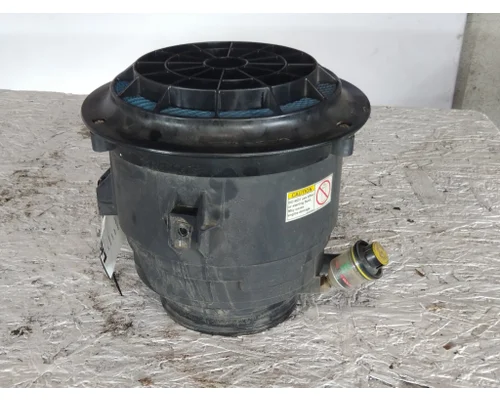 FREIGHTLINER M2 106 AIR CLEANER