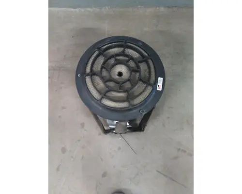 FREIGHTLINER M2 106 AIR CLEANER