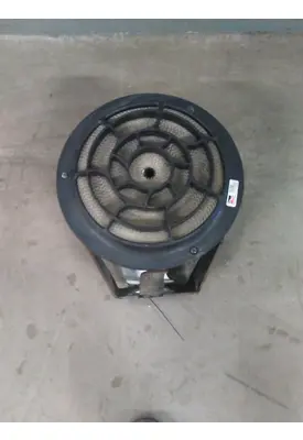 FREIGHTLINER M2 106 AIR CLEANER