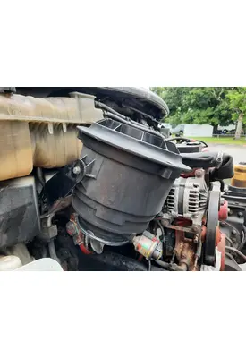 FREIGHTLINER M2 106 AIR CLEANER