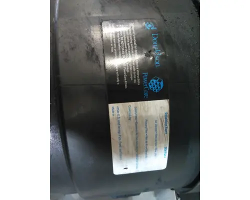 FREIGHTLINER M2 106 AIR CLEANER