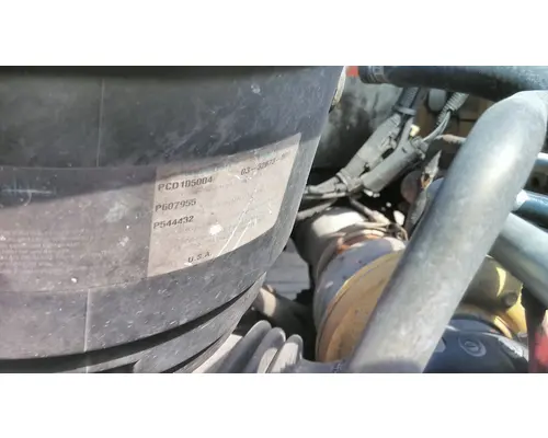 FREIGHTLINER M2 106 AIR CLEANER