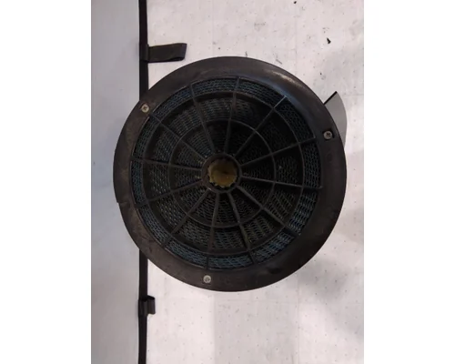 FREIGHTLINER M2 106 AIR CLEANER