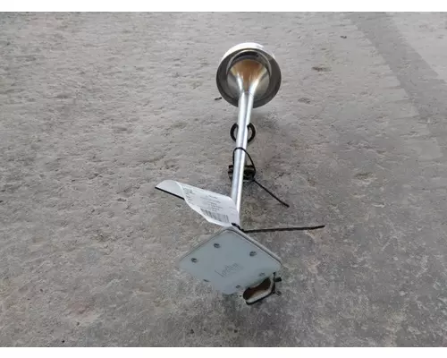 FREIGHTLINER M2 106 AIR HORN