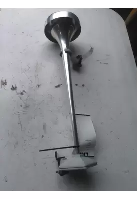 FREIGHTLINER M2 106 AIR HORN
