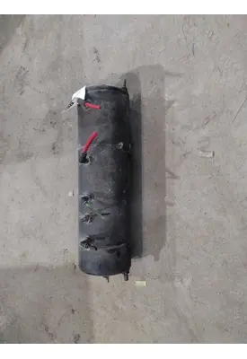 FREIGHTLINER M2 106 AIR TANK