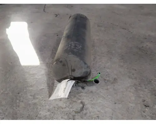 FREIGHTLINER M2 106 AIR TANK