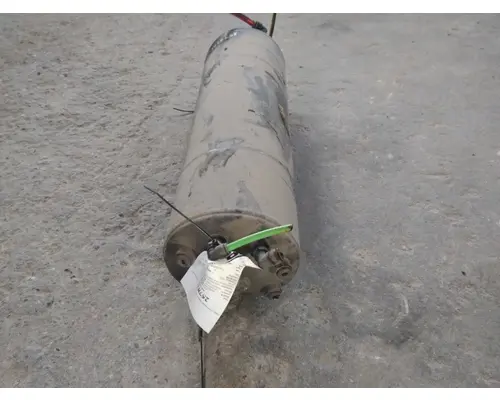 FREIGHTLINER M2 106 AIR TANK