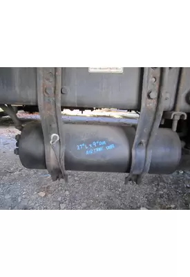 FREIGHTLINER M2 106 AIR TANK