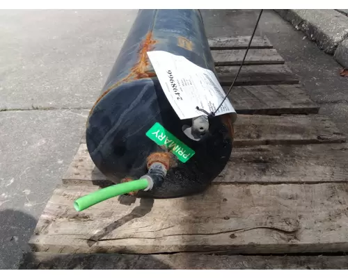 FREIGHTLINER M2 106 AIR TANK