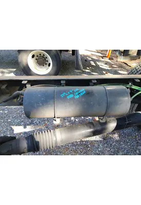 FREIGHTLINER M2 106 AIR TANK