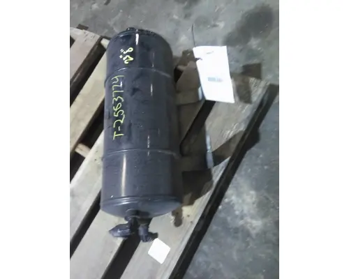 FREIGHTLINER M2 106 AIR TANK