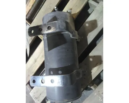 FREIGHTLINER M2 106 AIR TANK