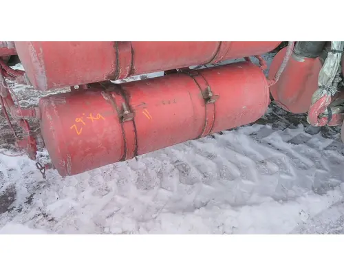FREIGHTLINER M2 106 AIR TANK