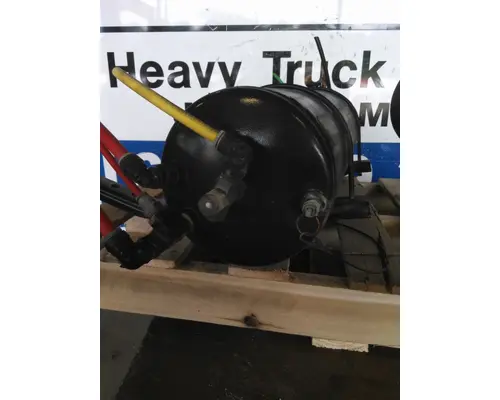 FREIGHTLINER M2 106 AIR TANK