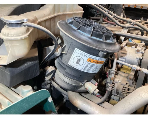 FREIGHTLINER M2-106 Air Cleaner