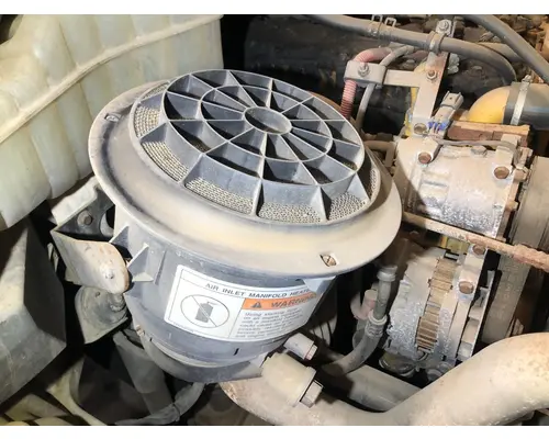 FREIGHTLINER M2-106 Air Cleaner