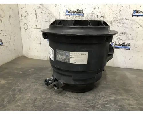 FREIGHTLINER M2-106 Air Cleaner