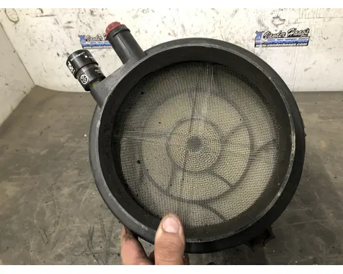 FREIGHTLINER M2-106 Air Cleaner