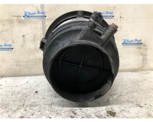 FREIGHTLINER M2-106 Air Cleaner