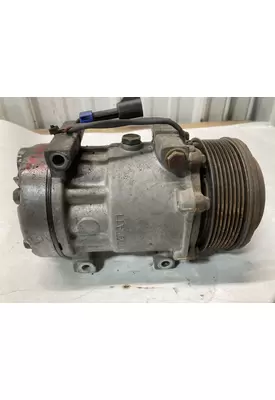 FREIGHTLINER M2-106 Air Conditioner Compressor