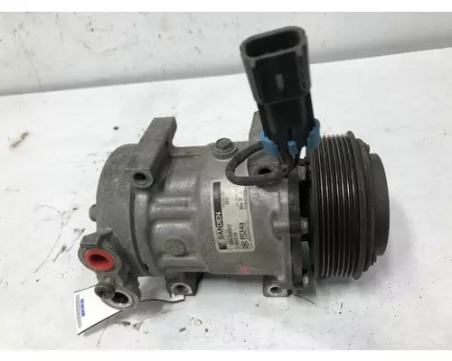 FREIGHTLINER M2-106 Air Conditioner Compressor