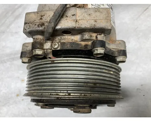 FREIGHTLINER M2-106 Air Conditioner Compressor
