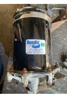 FREIGHTLINER M2 106 Air Dryer