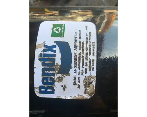 FREIGHTLINER M2 106 Air Dryer