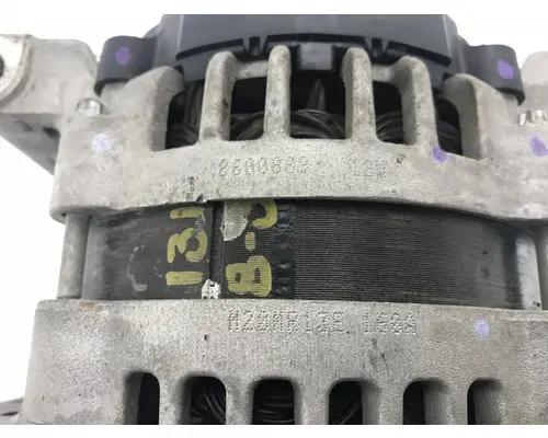 FREIGHTLINER M2-106 Alternator