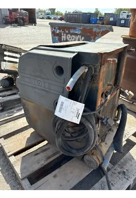 FREIGHTLINER M2-106 Auxiliary Power Unit