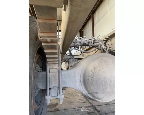FREIGHTLINER M2 106 Axle Assembly, Rear
