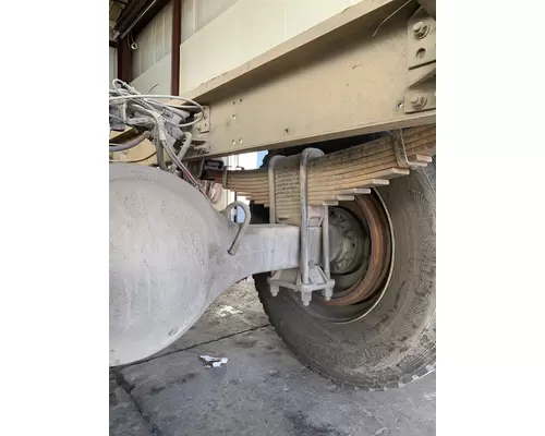 FREIGHTLINER M2 106 Axle Assembly, Rear