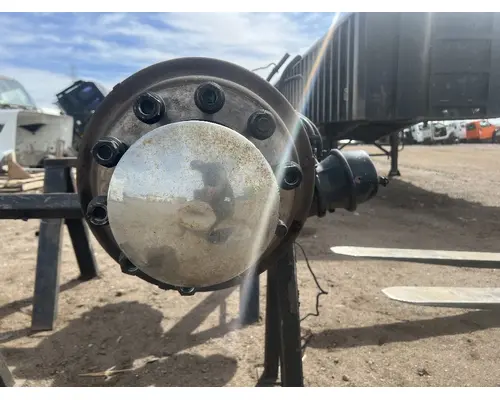 FREIGHTLINER M2 106 Axle Assembly, Rear