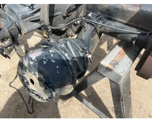 FREIGHTLINER M2 106 Axle Assembly, Rear
