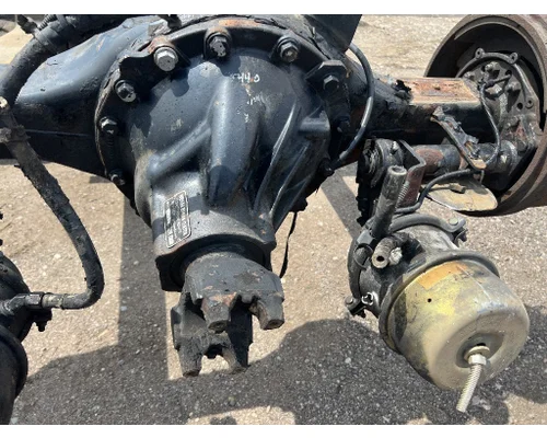 FREIGHTLINER M2 106 Axle Assembly, Rear