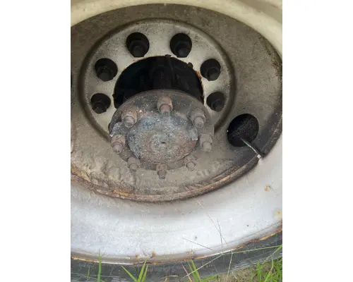 FREIGHTLINER M2 106 Axle Shaft