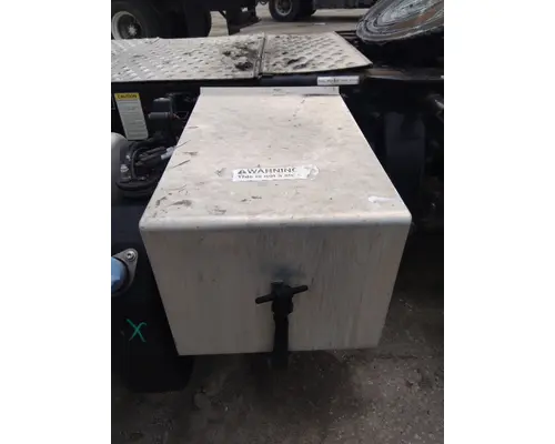 FREIGHTLINER M2 106 BATTERY BOX COVER