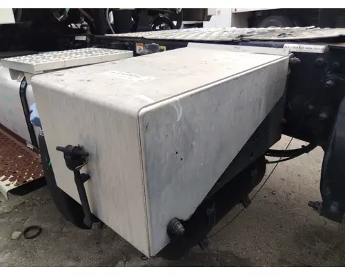 FREIGHTLINER M2 106 BATTERY BOX COVER