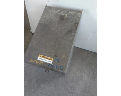 FREIGHTLINER M2 106 BATTERY BOX COVER