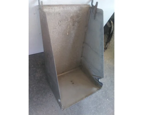 FREIGHTLINER M2 106 BATTERY BOX COVER
