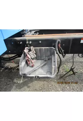 FREIGHTLINER M2 106 BATTERY BOX