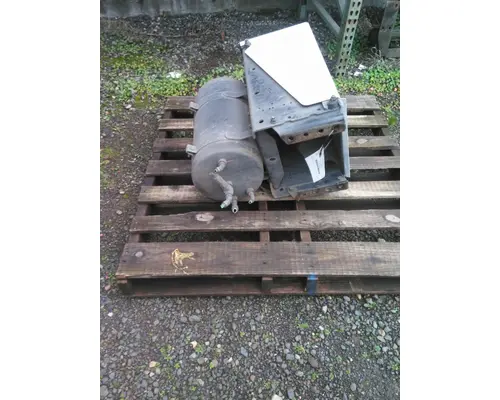 FREIGHTLINER M2 106 BATTERY BOX